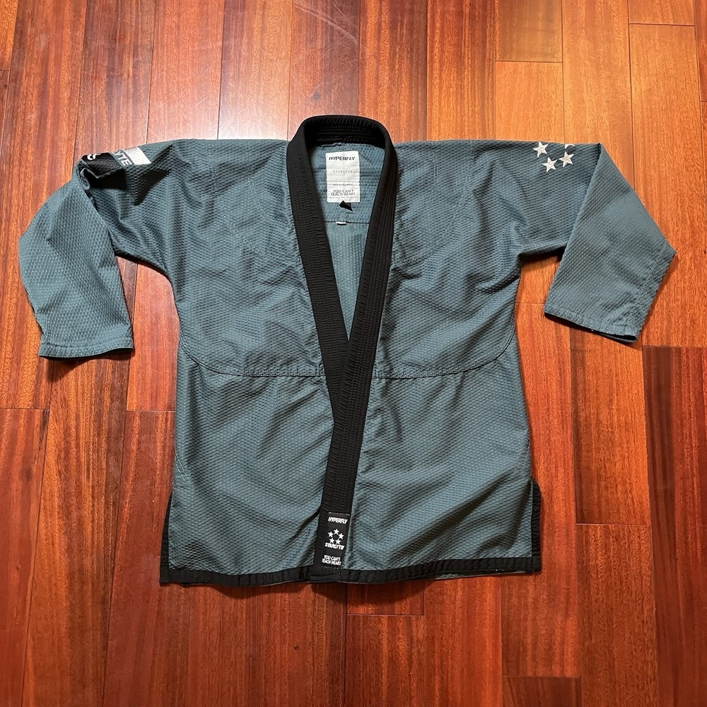 Hyperfly StarLyte A1 A1S BJJ Jiu Jitsu Kimono Gi Blue Fight Top Patch Logo